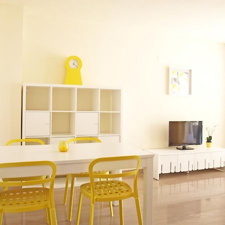 Apartup Yellow Opera View Apartment Valencia Bagian luar foto
