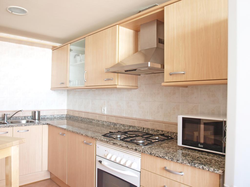 Apartup Yellow Opera View Apartment Valencia Bagian luar foto