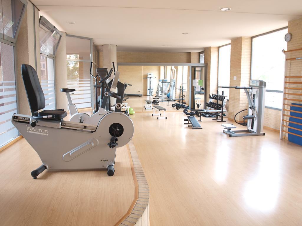 Apartup Yellow Opera View Apartment Valencia Bagian luar foto