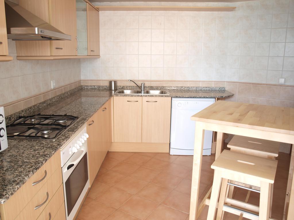 Apartup Yellow Opera View Apartment Valencia Bagian luar foto